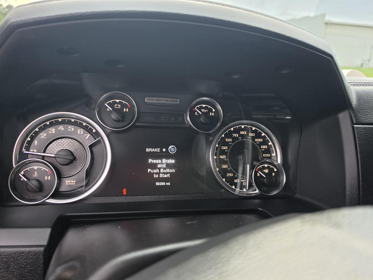 RAM 2500 Power Wagon Crew Cab SWB 4WD 2017