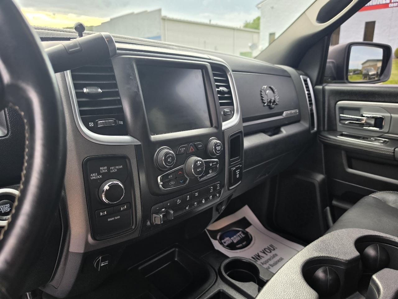 RAM 2500 Power Wagon Crew Cab SWB 4WD 2017