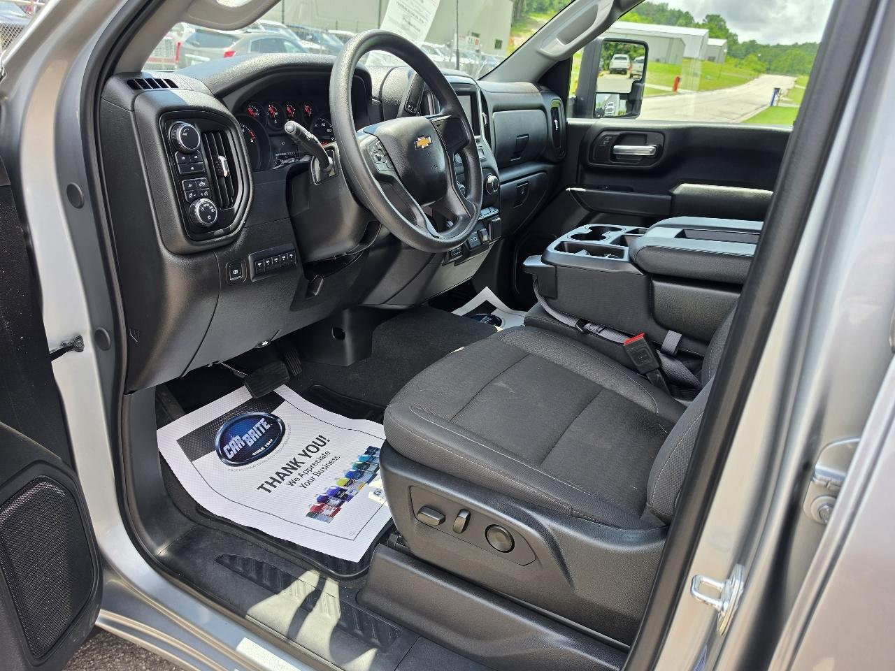 Chevrolet Silverado 2500HD 4WD Crew Cab 159" Custom 2025