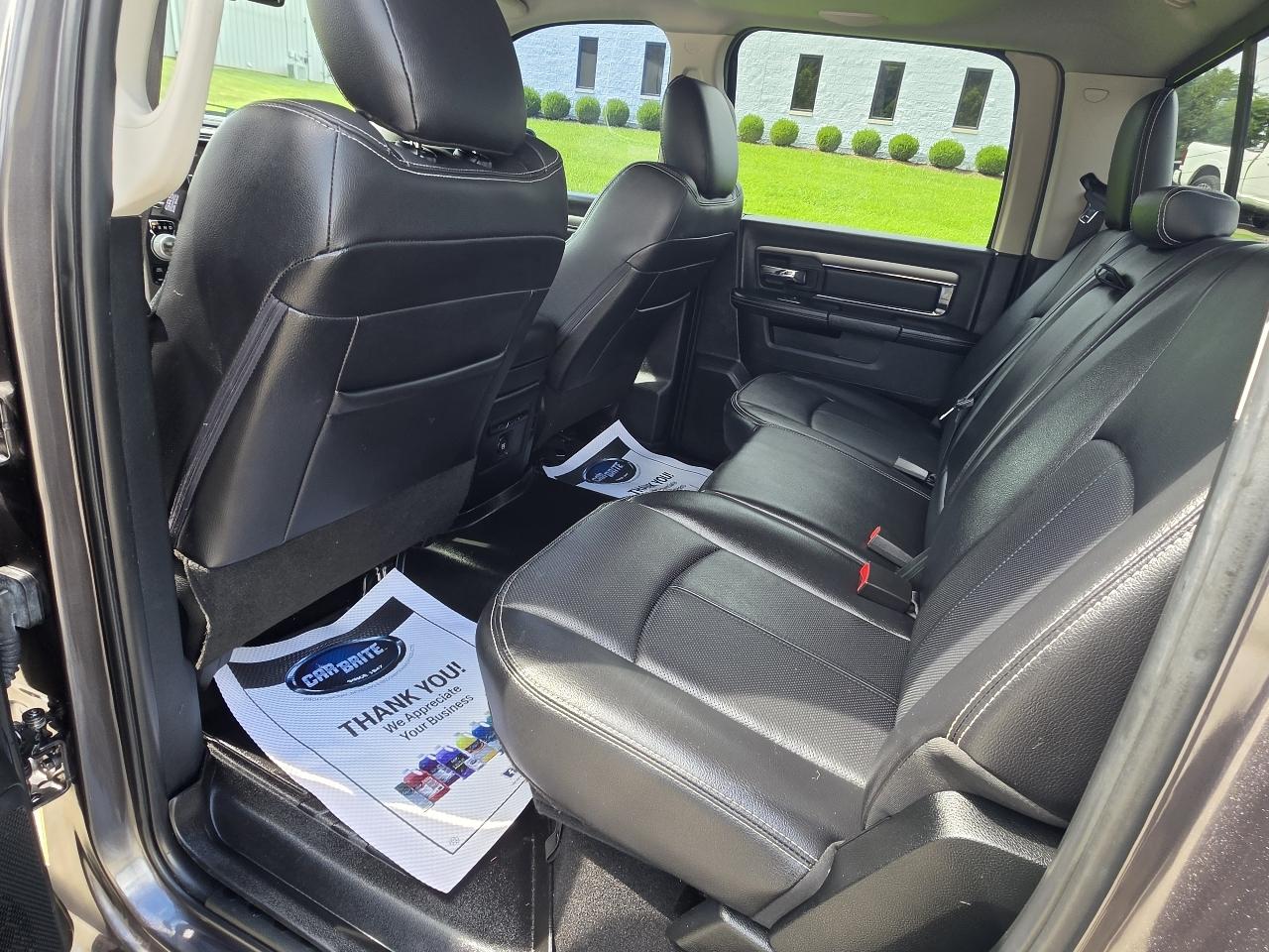 RAM 1500 4WD Crew Cab 140.5" Sport 2018