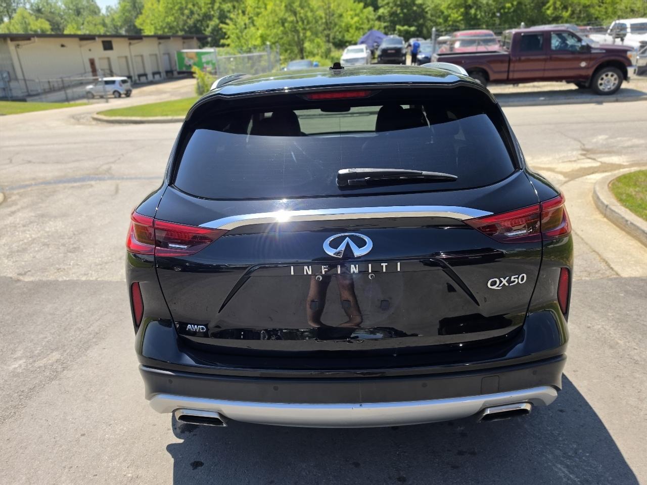 Infiniti QX50 PURE AWD 2020
