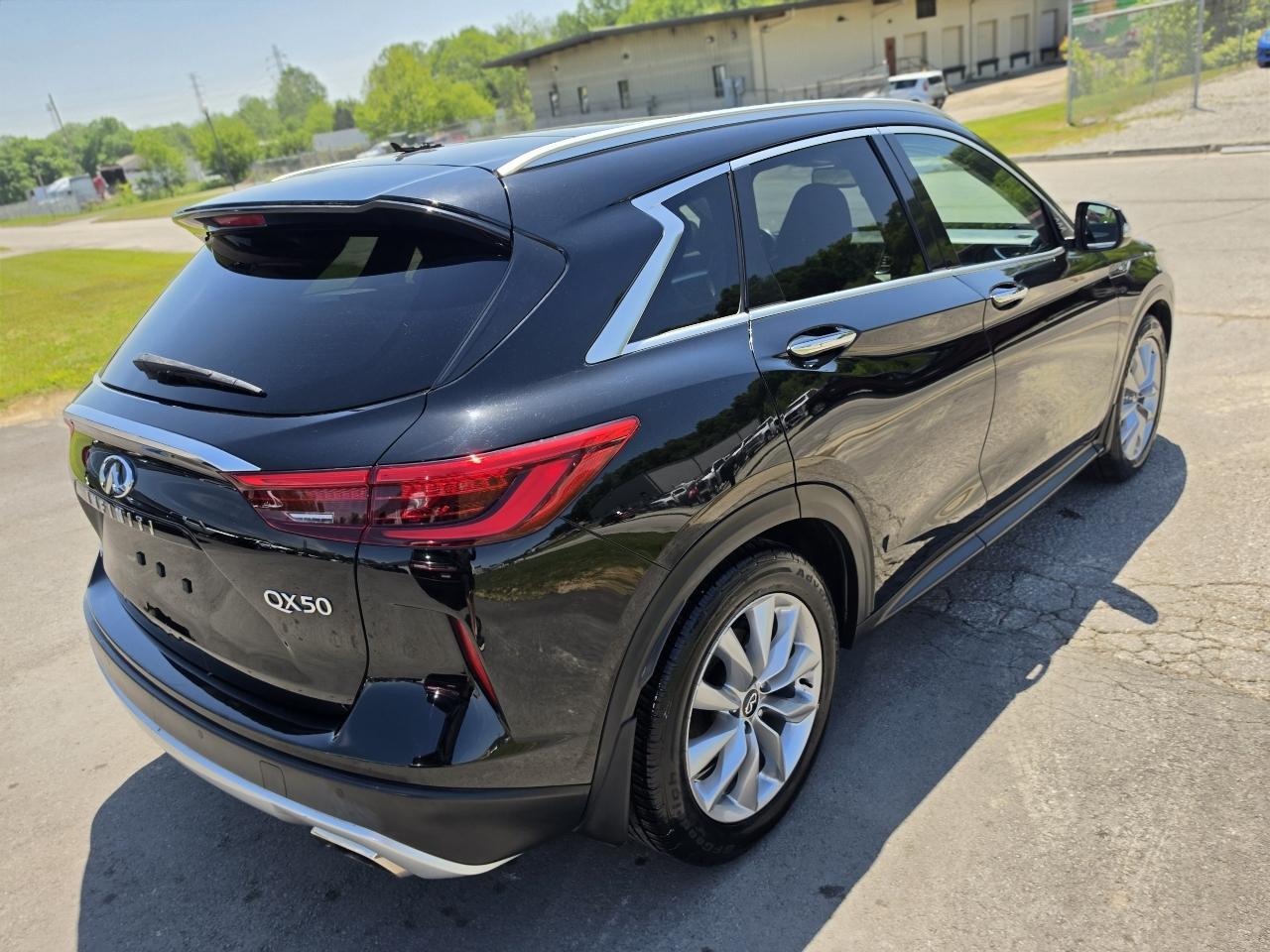 Infiniti QX50 PURE AWD 2020