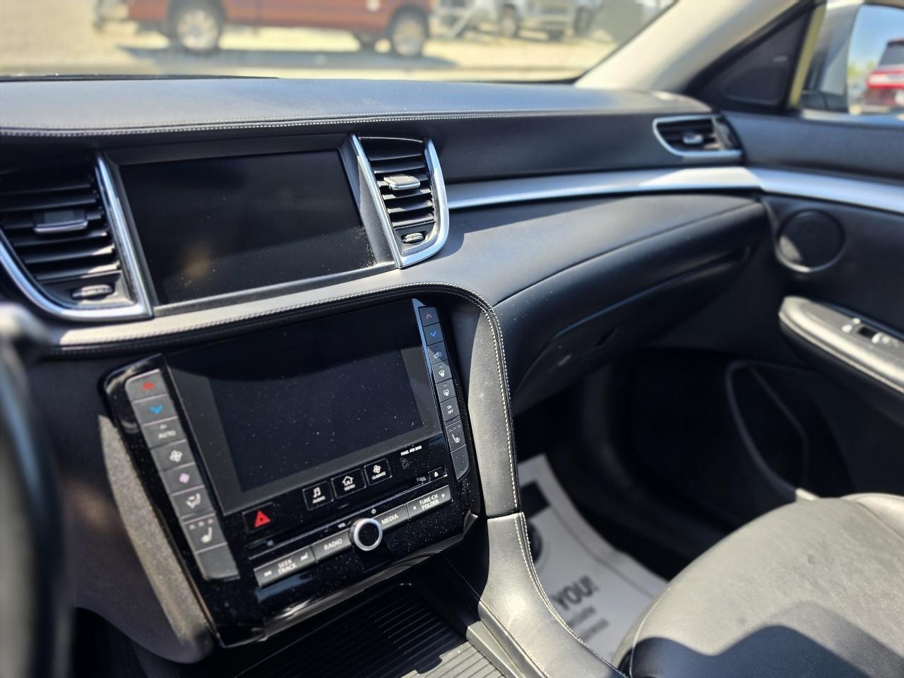 Infiniti QX50 PURE AWD 2020