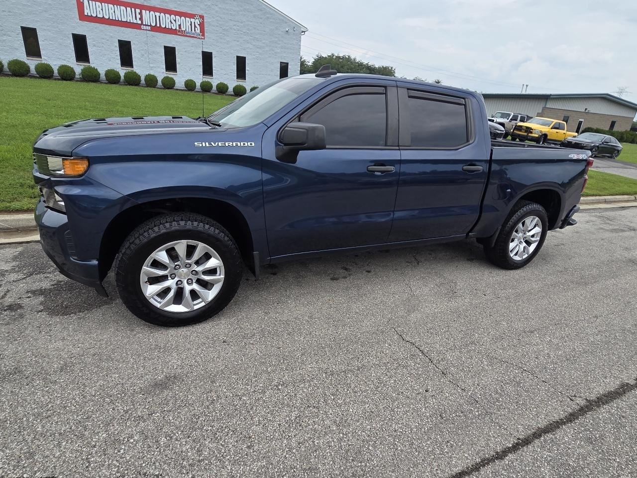 Chevrolet Silverado 1500 4WD Crew Cab 143.5" Custom 2019