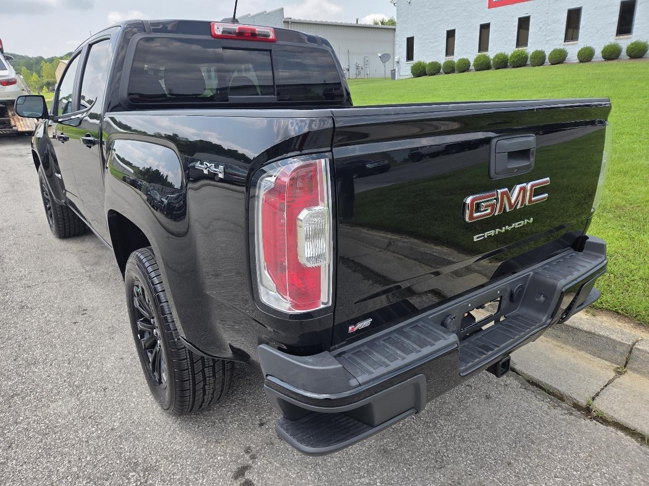 GMC Canyon Elevation Crew Cab 4WD 2022