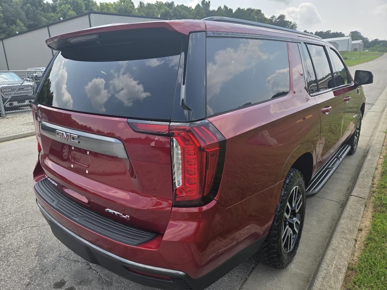 GMC Yukon XL AT4 2021