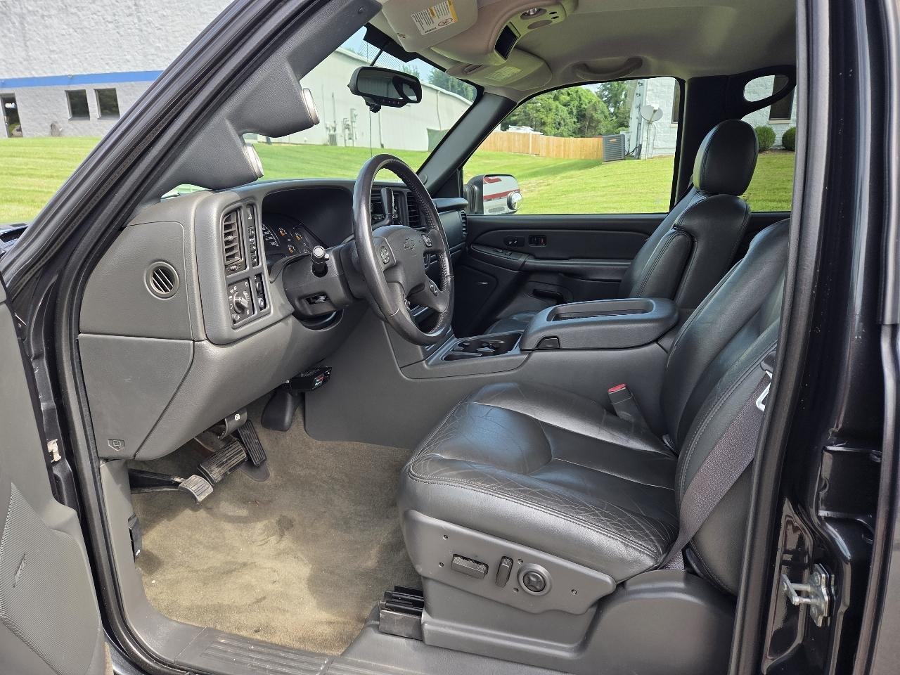 Chevrolet Silverado 3500 4WD DRW 2004
