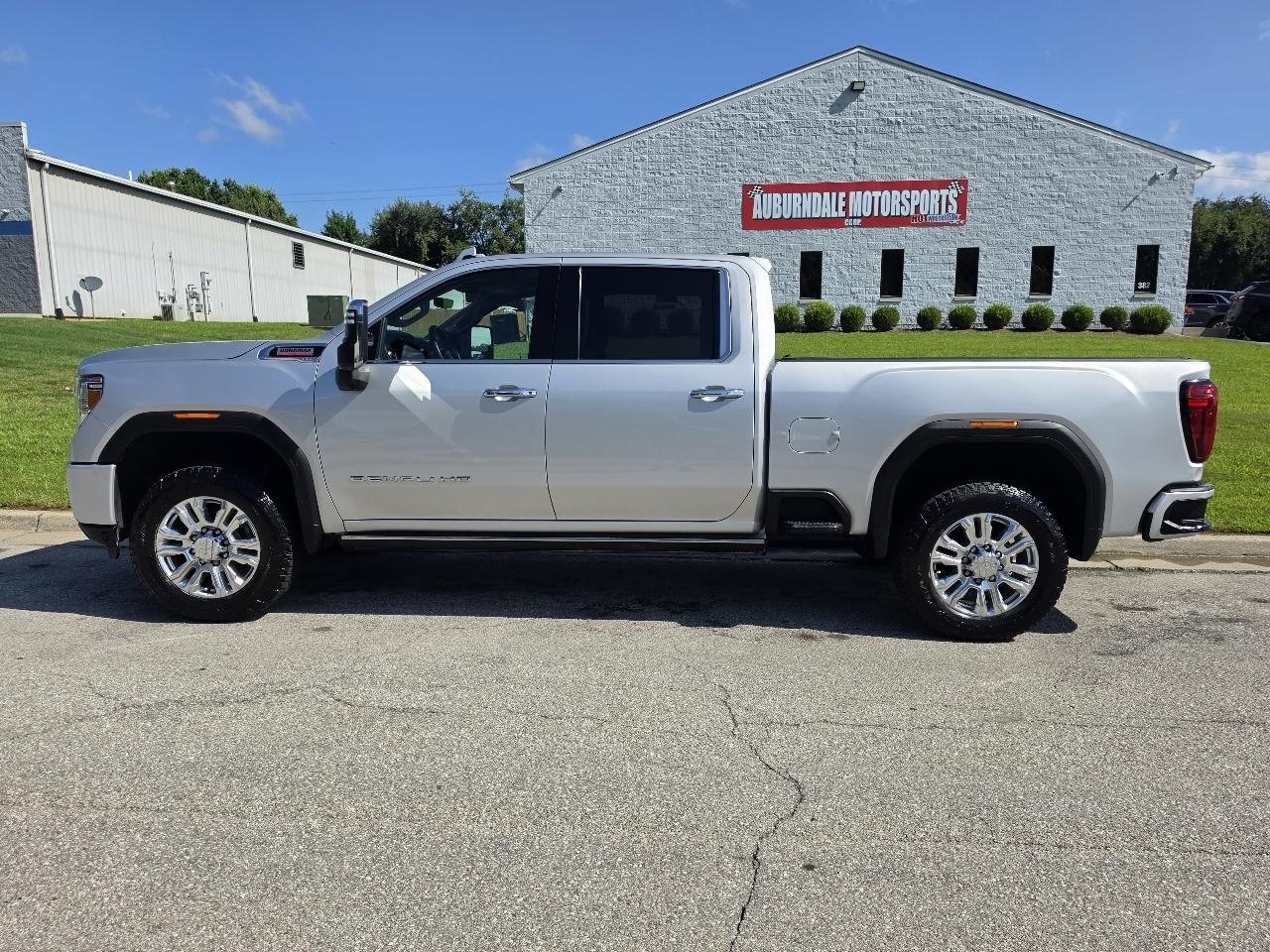 GMC Sierra 2500HD Denali Crew Cab 4WD SB 2023
