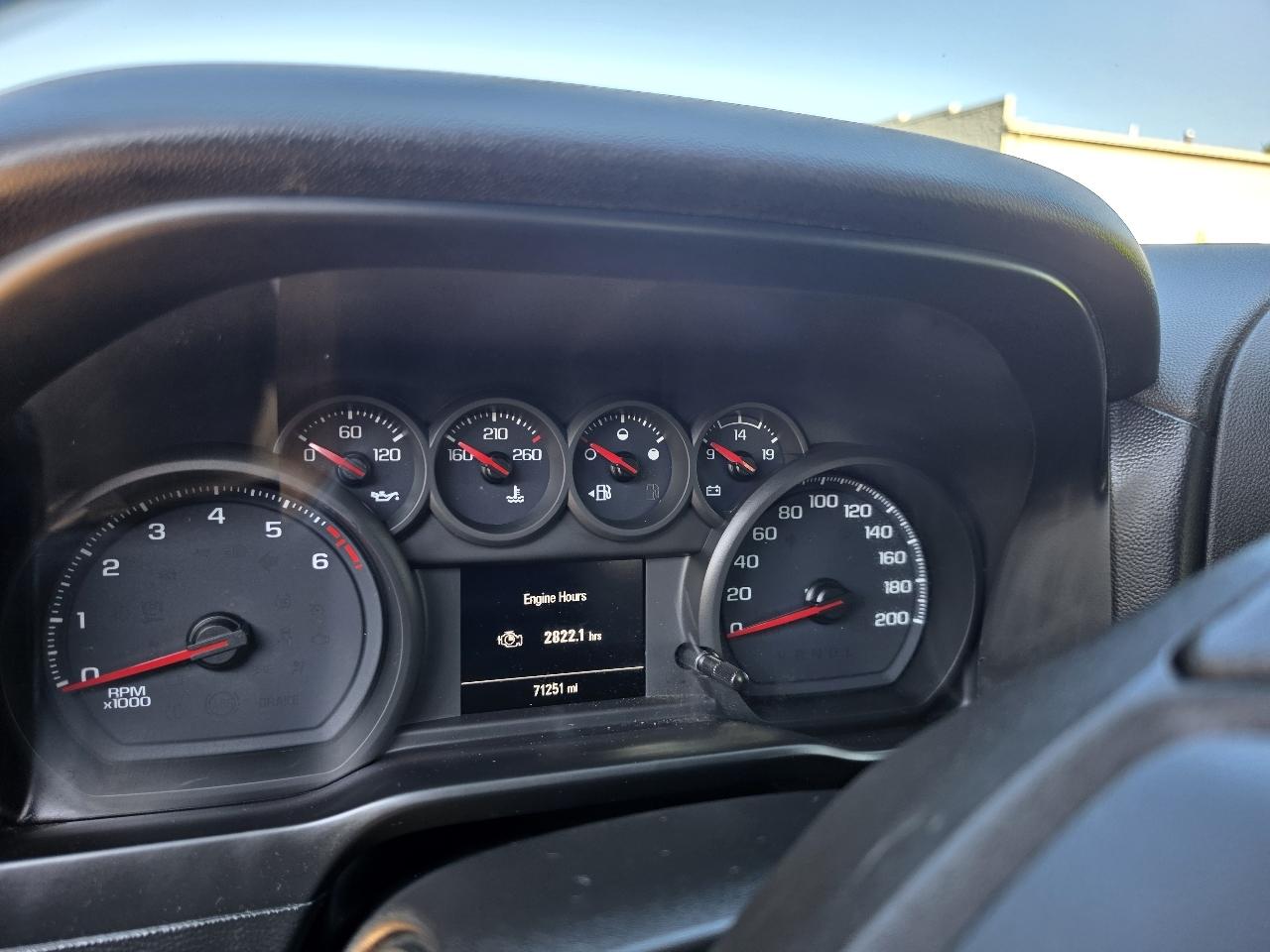 Chevrolet Silverado 1500 4WD Crew Cab 157" Custom Trail Boss 2020