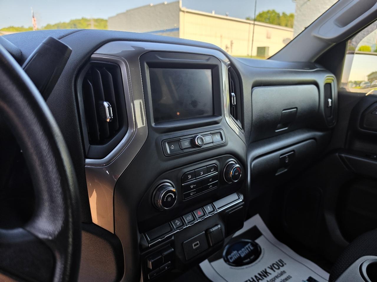 Chevrolet Silverado 1500 4WD Crew Cab 157" Custom Trail Boss 2020
