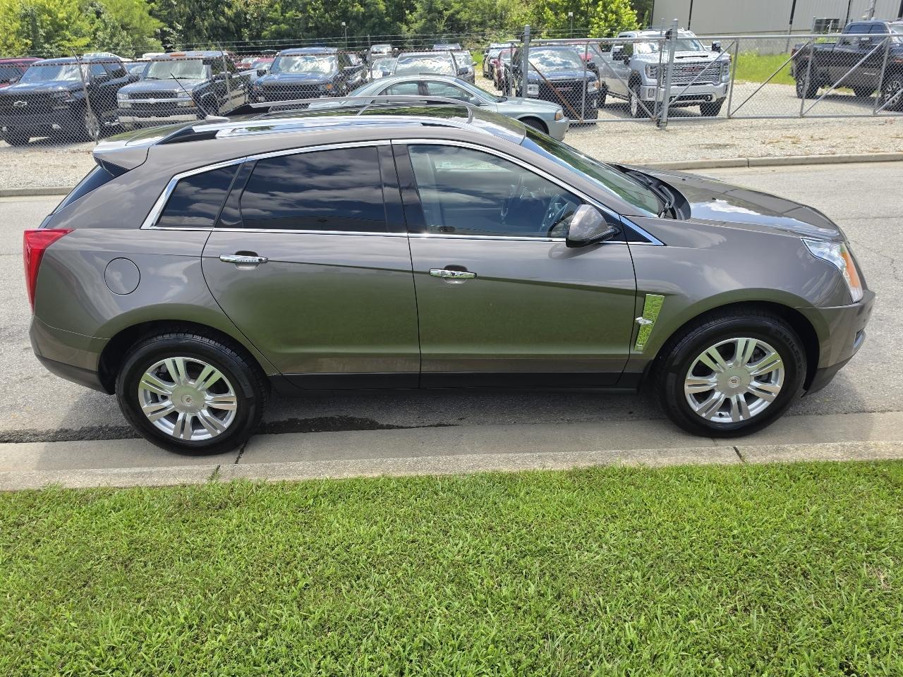 Cadillac SRX Luxury Collection 2011