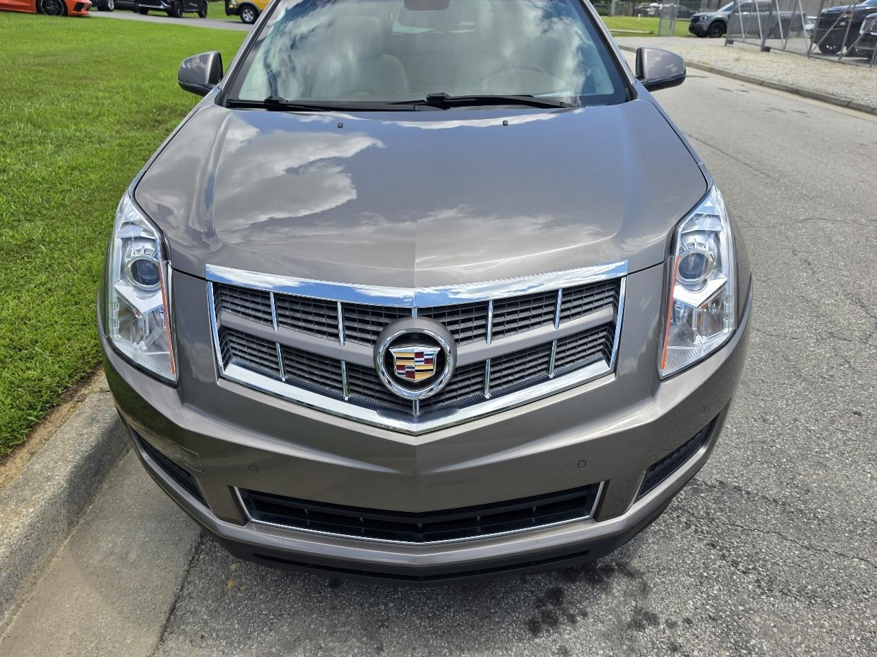 Cadillac SRX Luxury Collection 2011