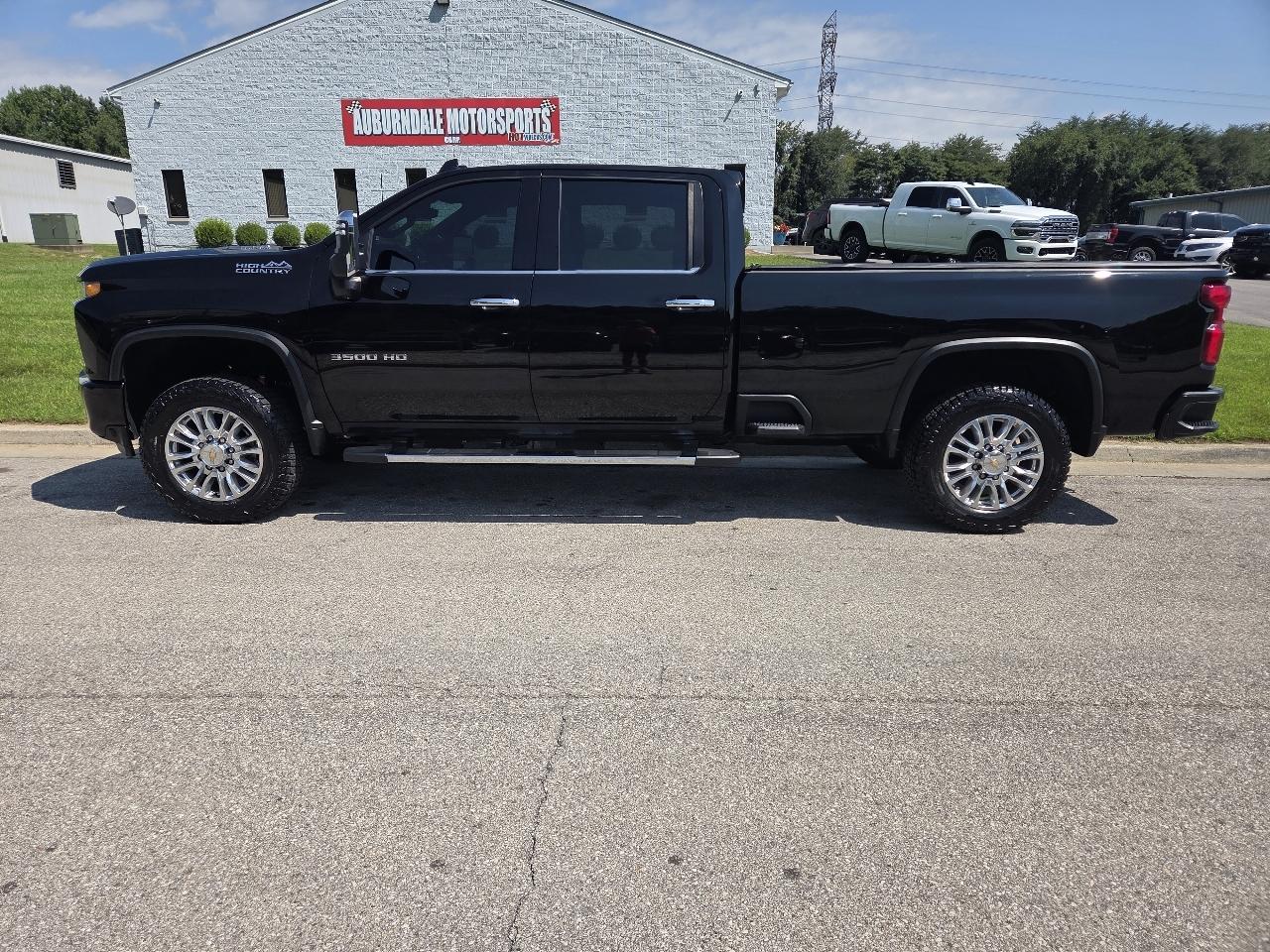 Chevrolet Silverado 3500HD High Country Crew Cab 4WD 2022