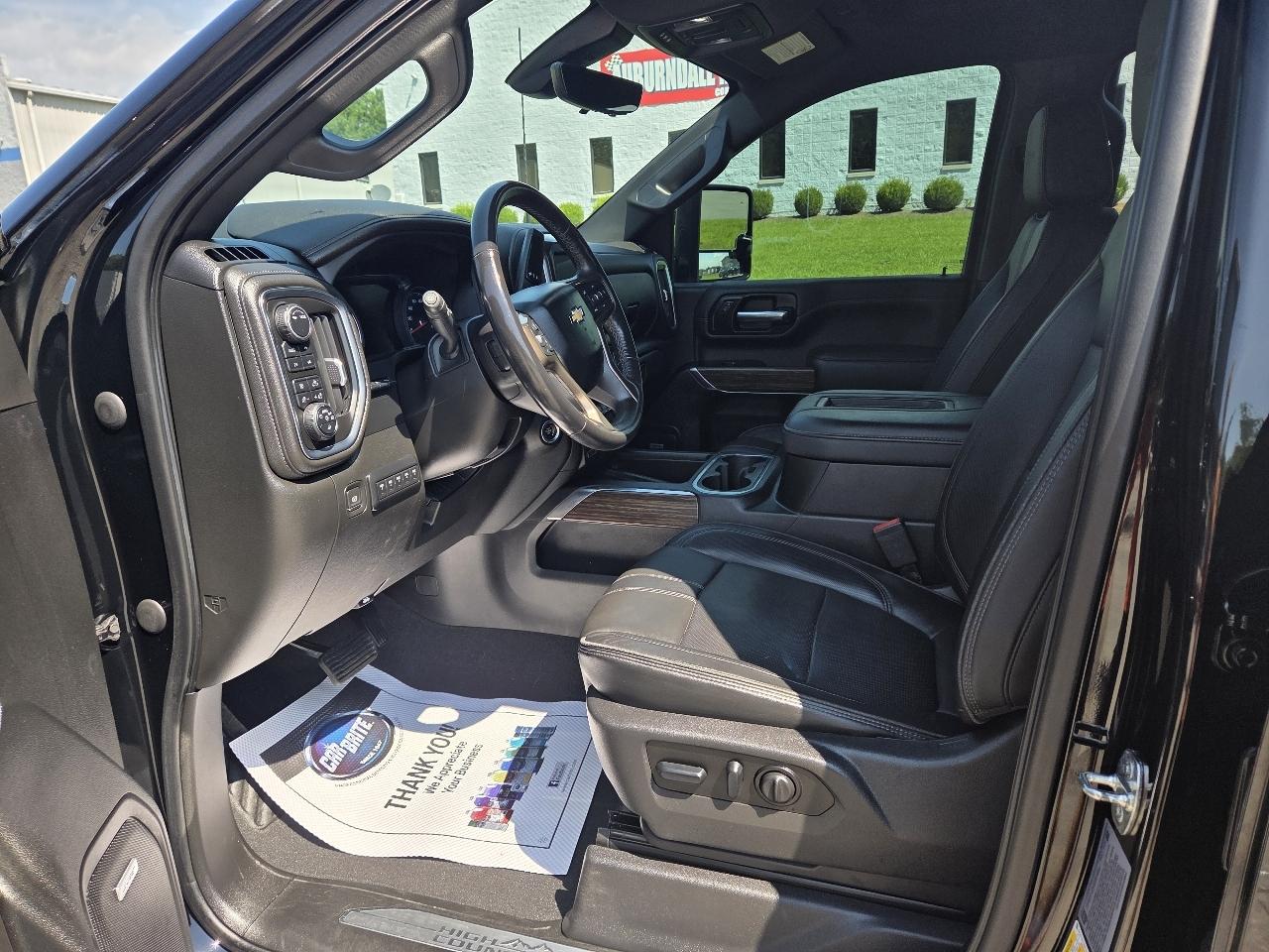 Chevrolet Silverado 3500HD High Country Crew Cab 4WD 2022