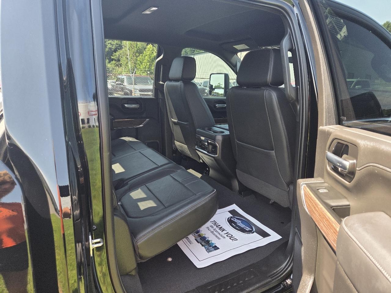 Chevrolet Silverado 3500HD High Country Crew Cab 4WD 2022