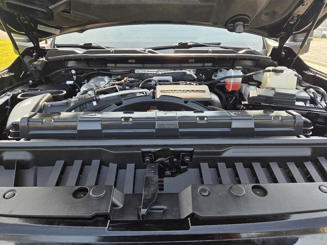 GMC Sierra 2500HD AT4 Crew Cab 4WD 2024