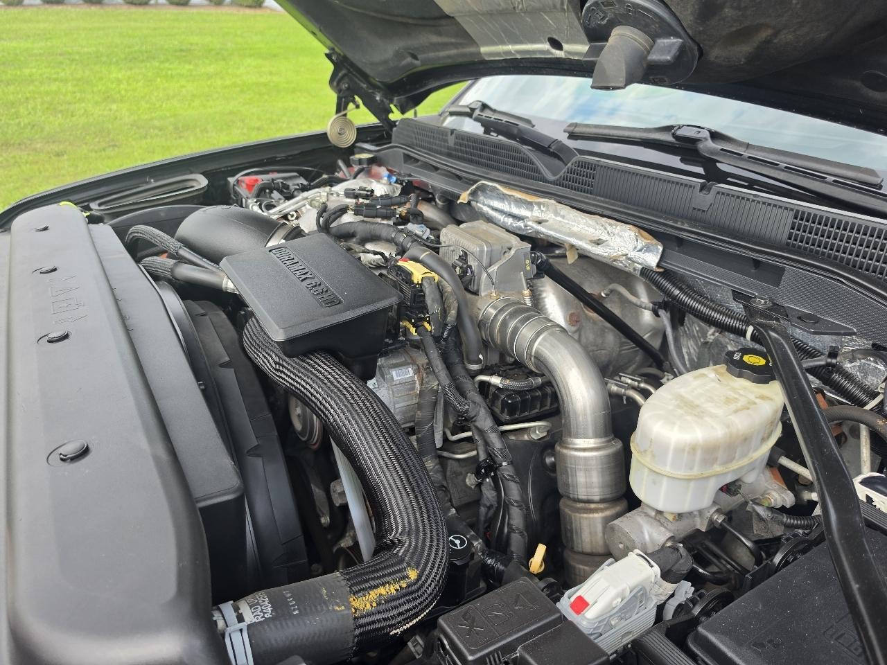 GMC Sierra 2500HD Denali Crew Cab 4WD 2019