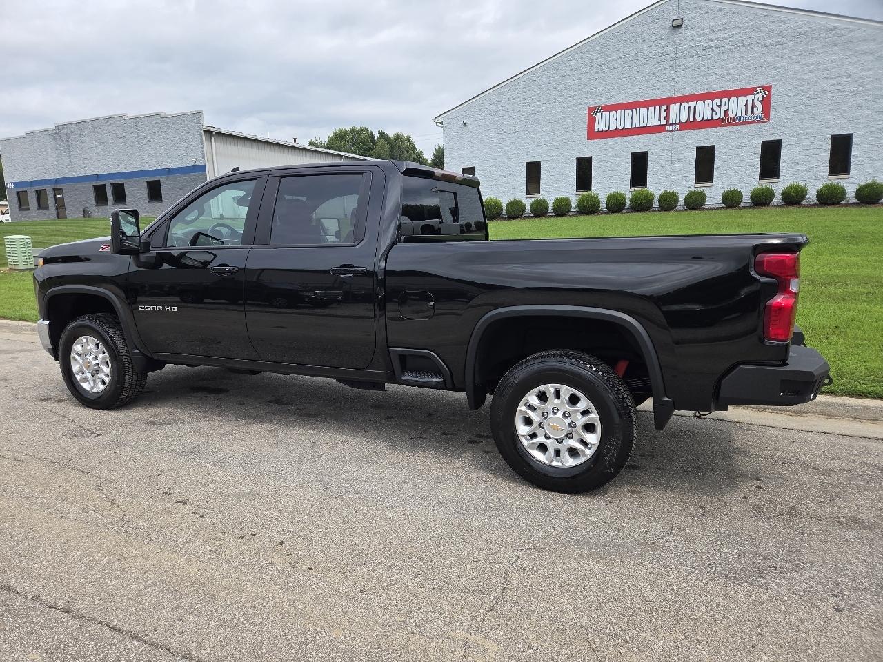 Chevrolet Silverado 2500HD 4WD Crew Cab 153" LT 2022
