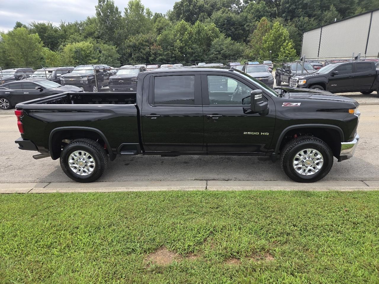 Chevrolet Silverado 2500HD 4WD Crew Cab 153" LT 2022