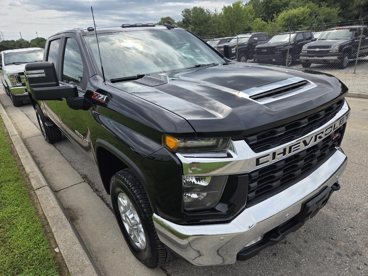 Chevrolet Silverado 2500HD 4WD Crew Cab 153" LT 2022