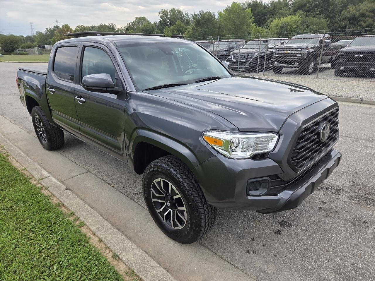 Toyota Tacoma 4WD 2021