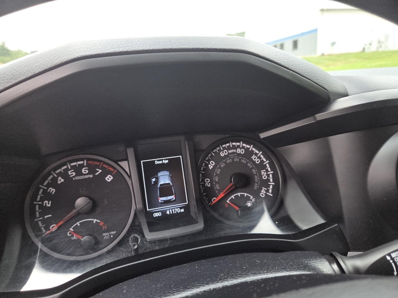 Toyota Tacoma 4WD 2021