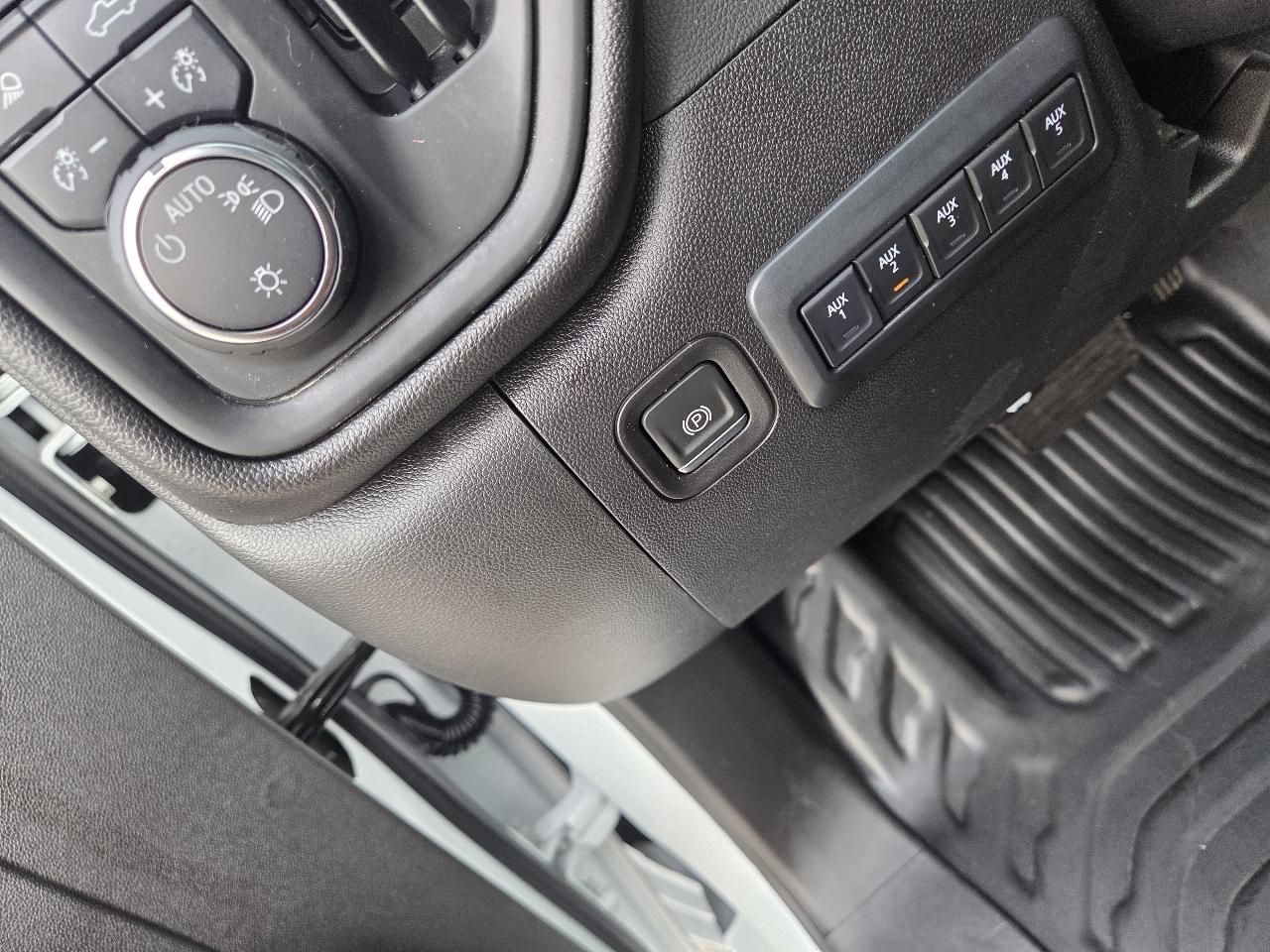 Chevrolet Silverado 2500HD 4WD 2024