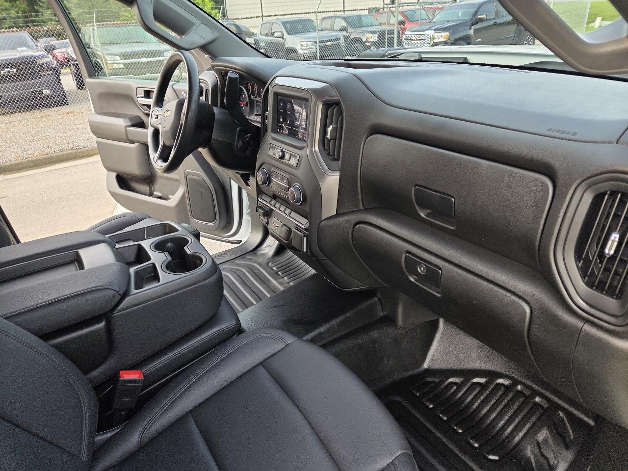 Chevrolet Silverado 2500HD 4WD 2024