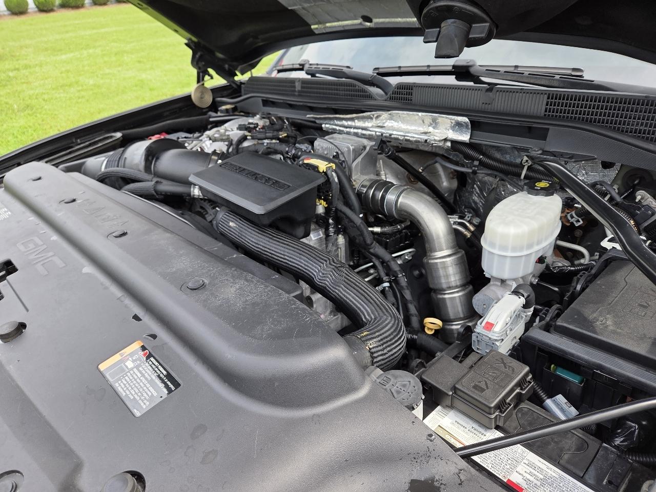 GMC Sierra 2500HD Denali Crew Cab 4WD 2019