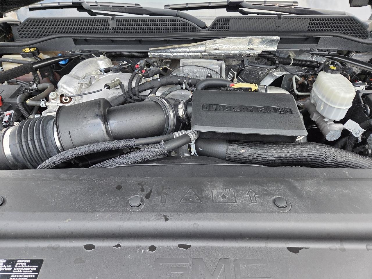 GMC Sierra 2500HD Denali Crew Cab 4WD 2019
