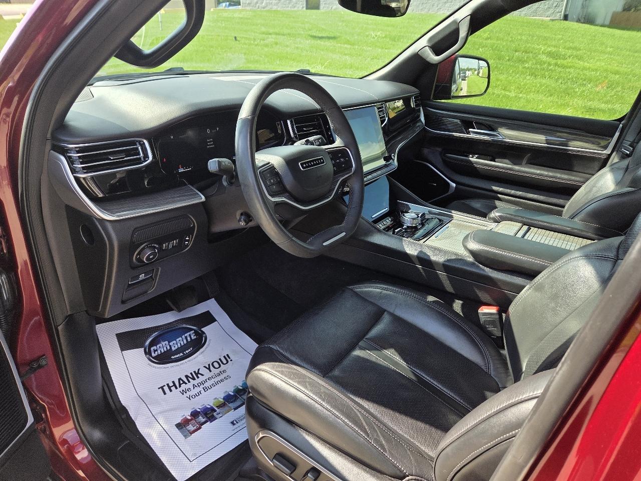 Jeep Wagoneer Series III 4WD 2022
