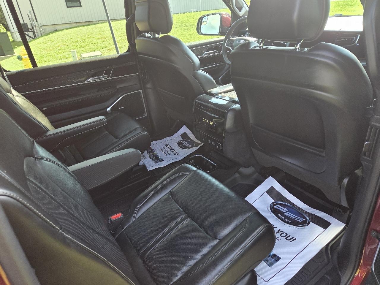 Jeep Wagoneer Series III 4WD 2022