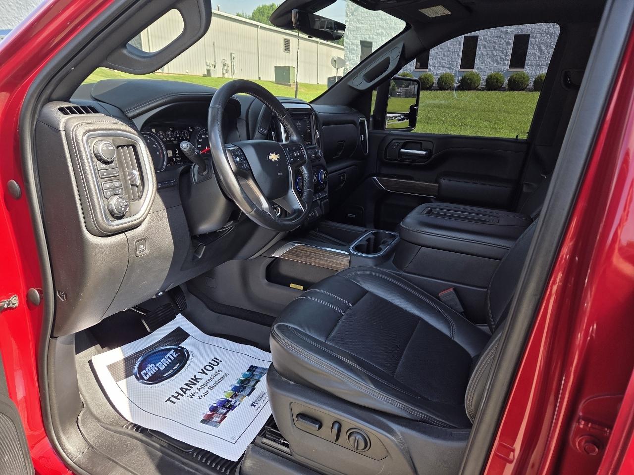 Chevrolet Silverado 2500HD Crew Cab 4WD 2020