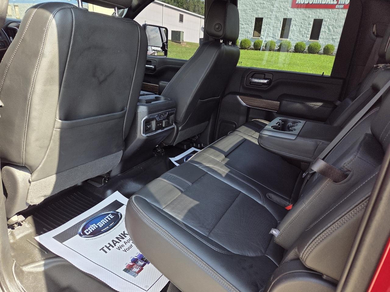 Chevrolet Silverado 2500HD Crew Cab 4WD 2020