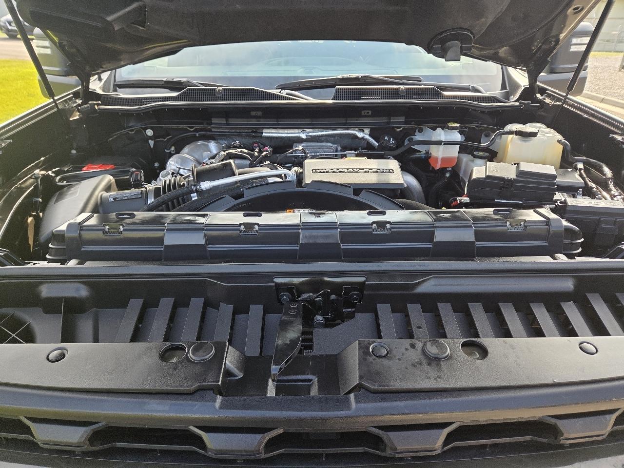 Chevrolet Silverado 2500HD Custom Crew Cab Short Box 4WD 2023