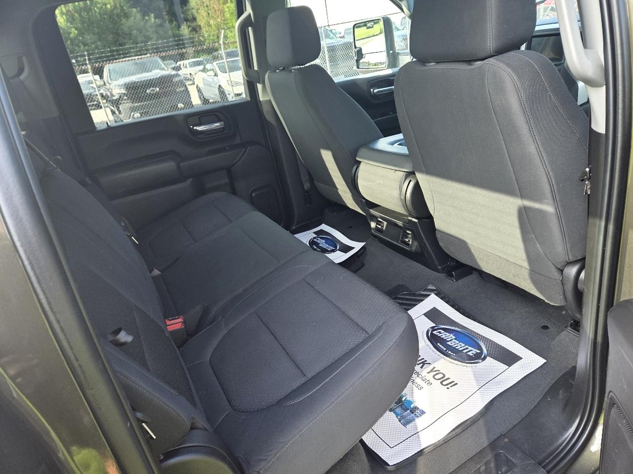 Chevrolet Silverado 2500HD Custom Crew Cab Short Box 4WD 2023