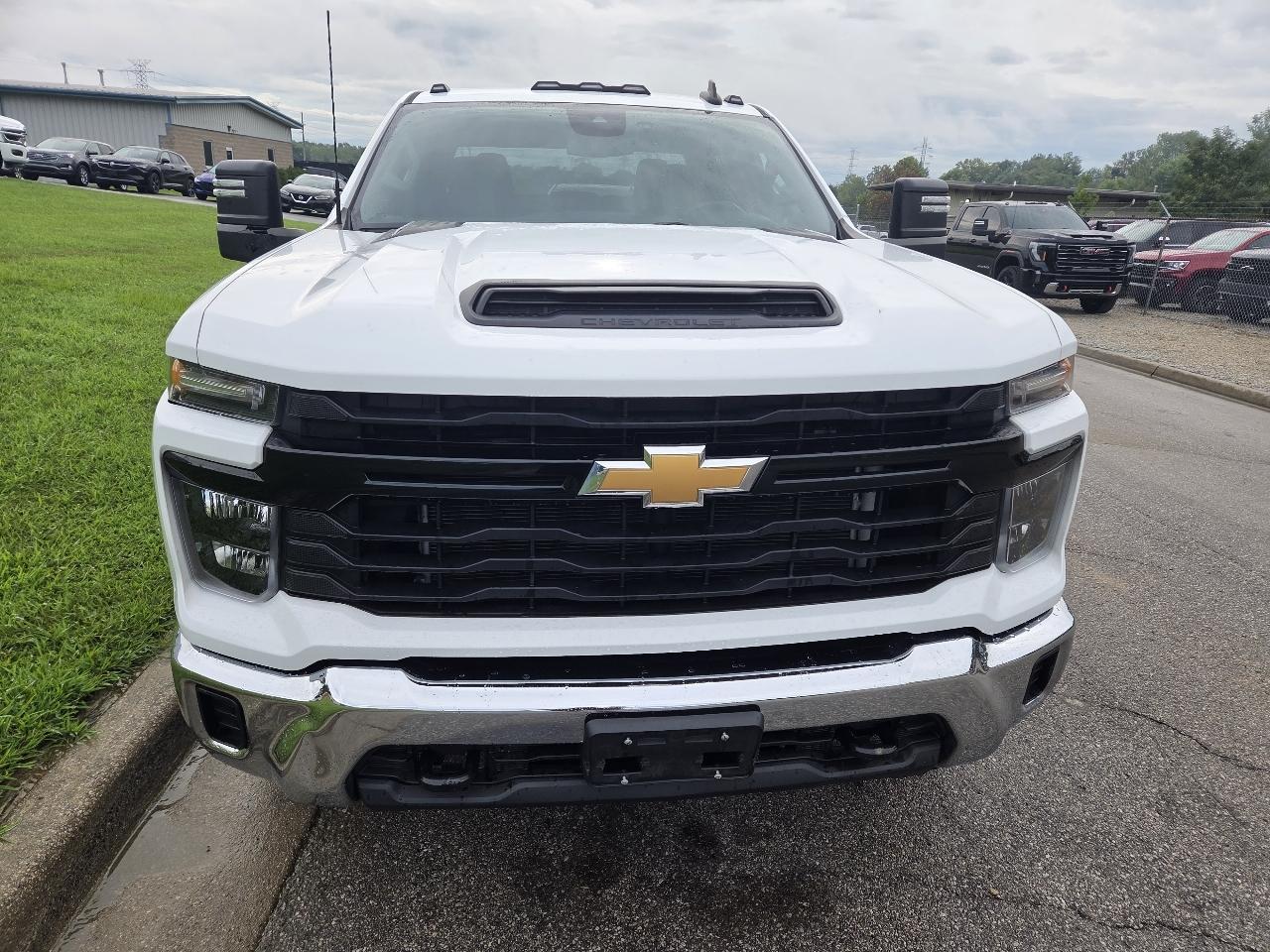 Chevrolet Silverado 2500HD 4WD Crew Cab 167" Work Truck 2024