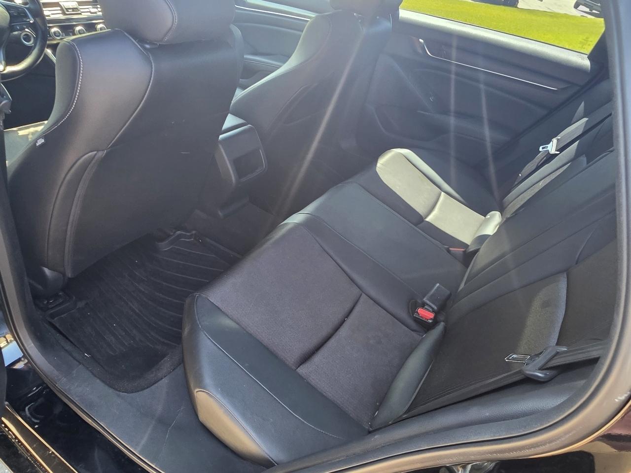 Honda Accord Sport Sedan AT 2019