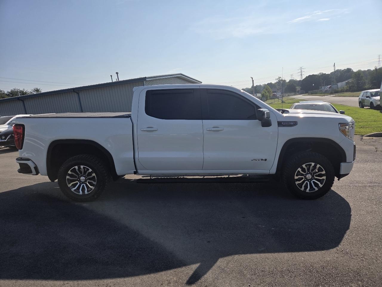 GMC Sierra 1500 AT4 Crew Cab Short Box 4WD 2020