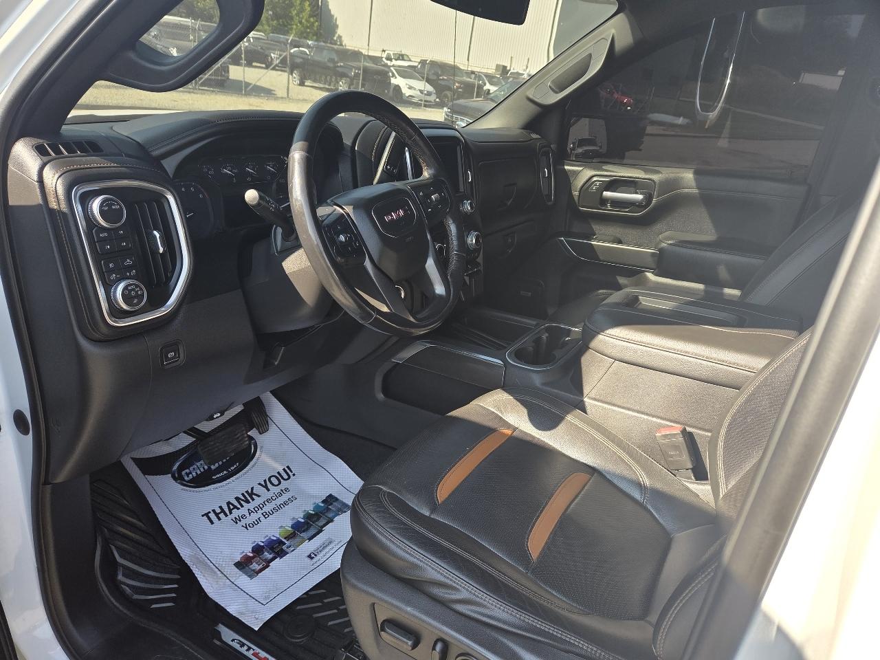 GMC Sierra 1500 AT4 Crew Cab Short Box 4WD 2020