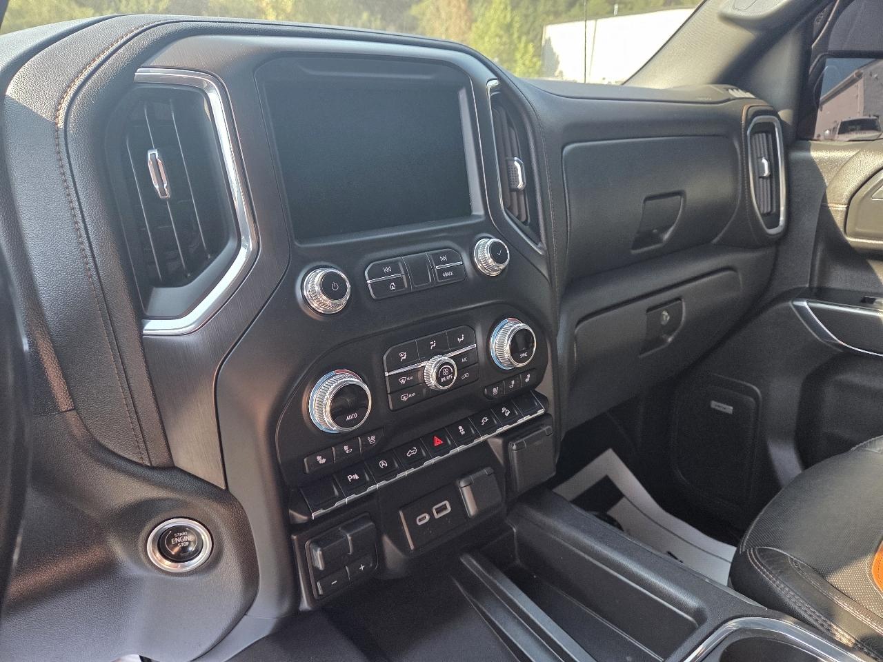 GMC Sierra 1500 AT4 Crew Cab Short Box 4WD 2020