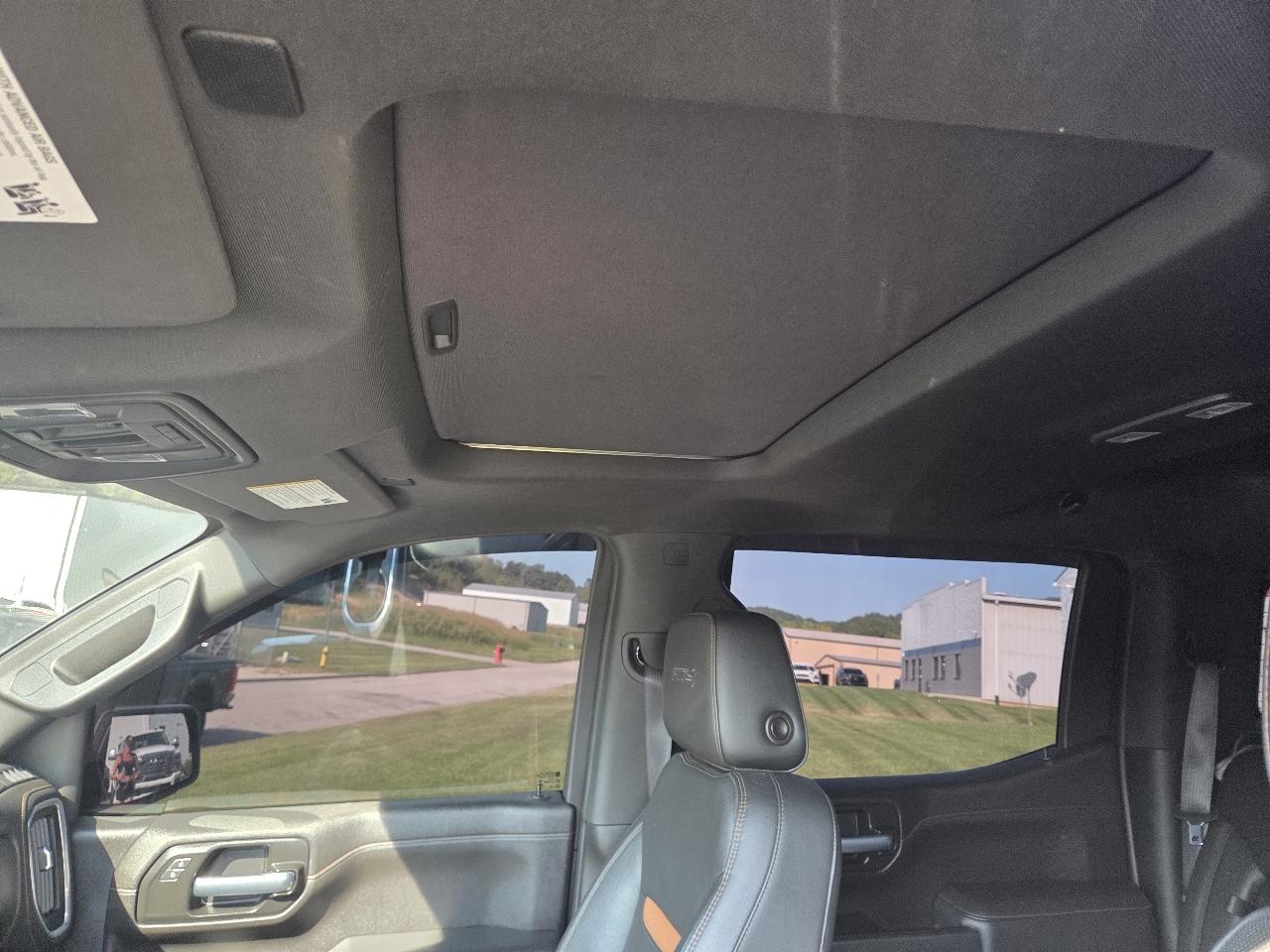 GMC Sierra 1500 AT4 Crew Cab Short Box 4WD 2020