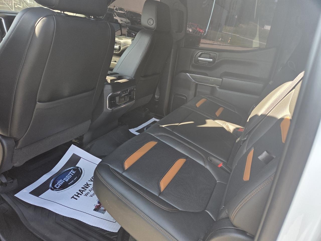 GMC Sierra 1500 AT4 Crew Cab Short Box 4WD 2020