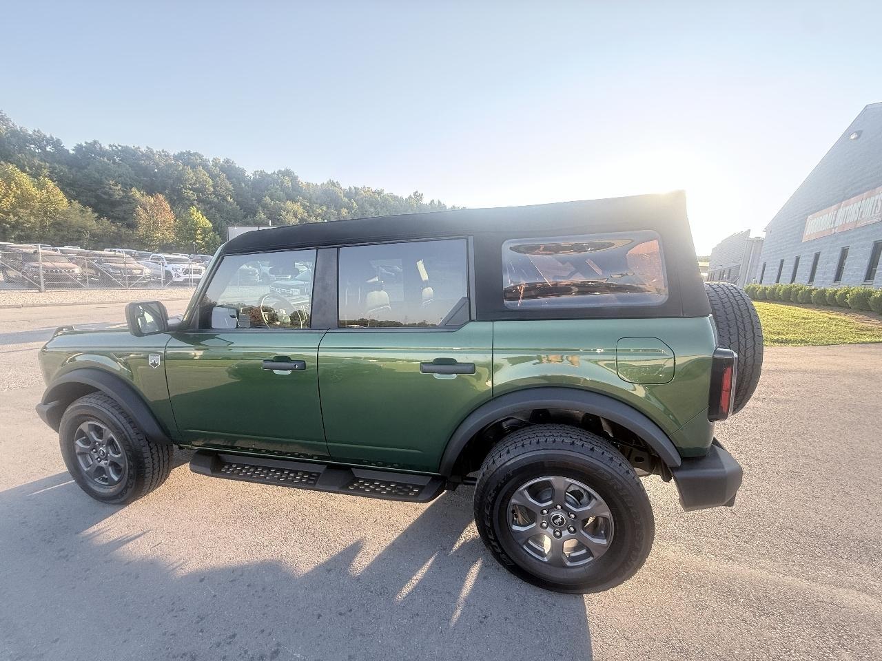 Ford Bronco Base 4-Door 2023