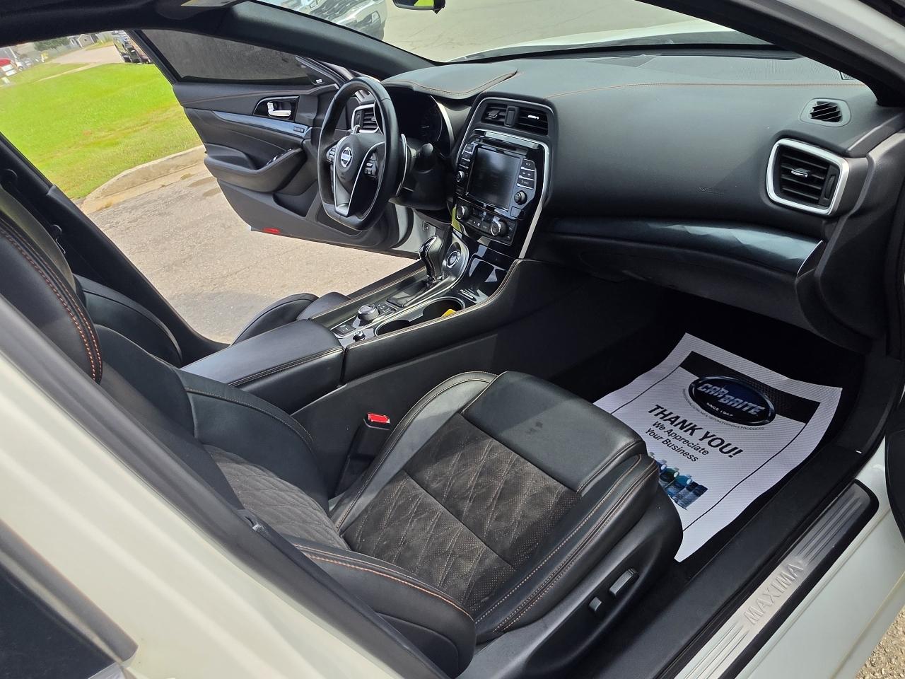 Nissan Maxima 3.5 SR 2022