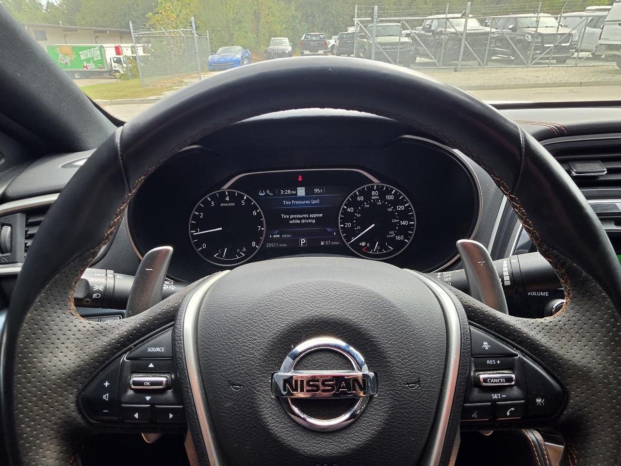 Nissan Maxima 3.5 SR 2022