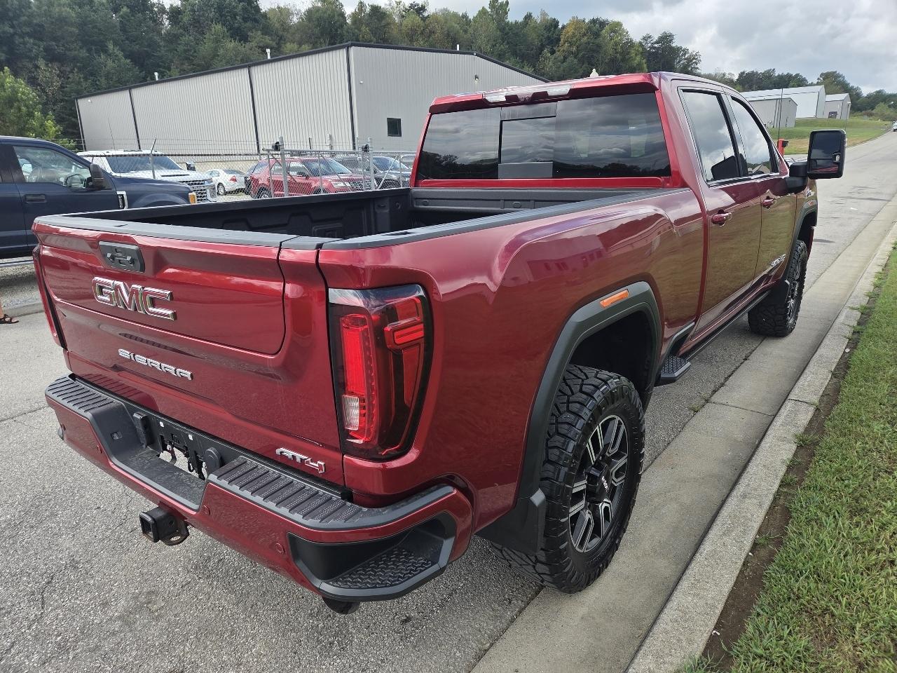 GMC Sierra 2500HD AT4 Crew Cab 4WD 2021