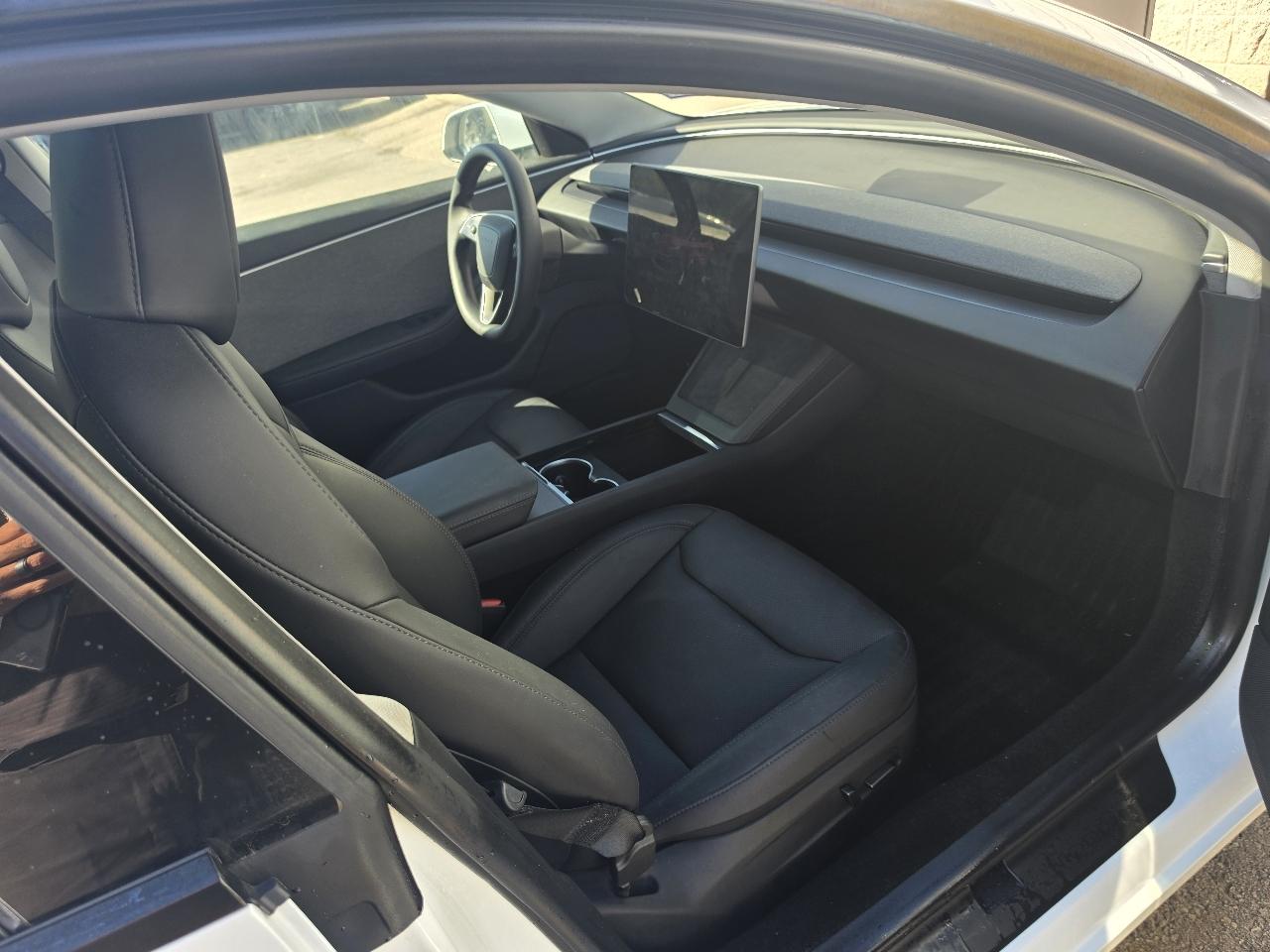 Tesla Model 3 Long Range 4D Sedan RWD 2025