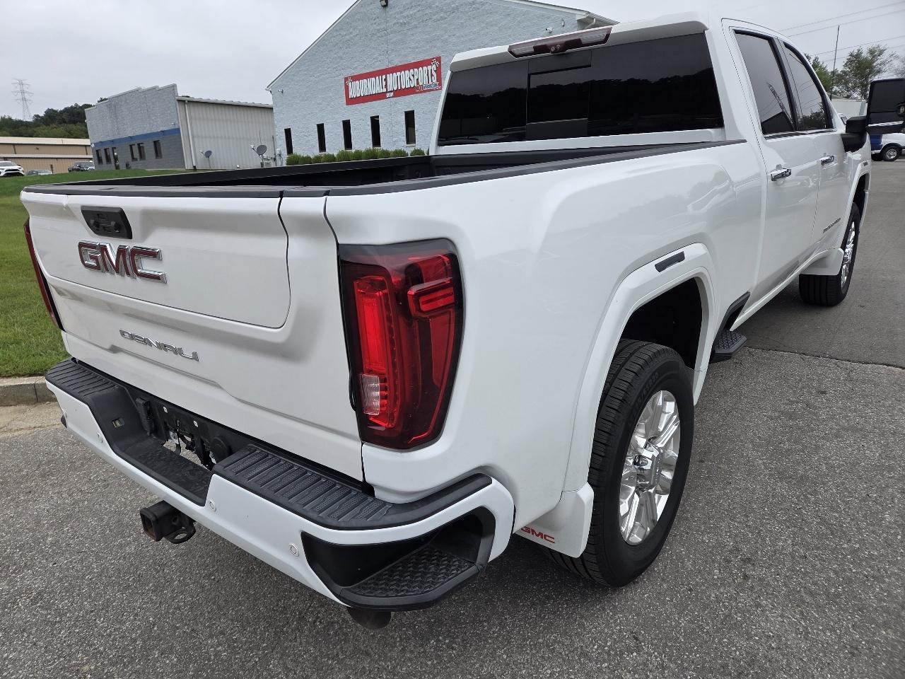 GMC Sierra 2500HD Denali Crew Cab 4WD 2021