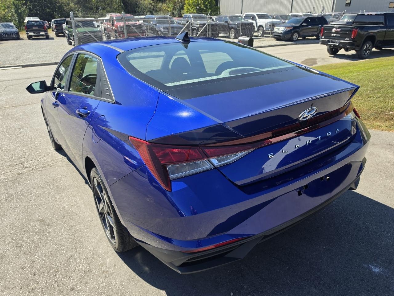 Hyundai Elantra SEL 2023